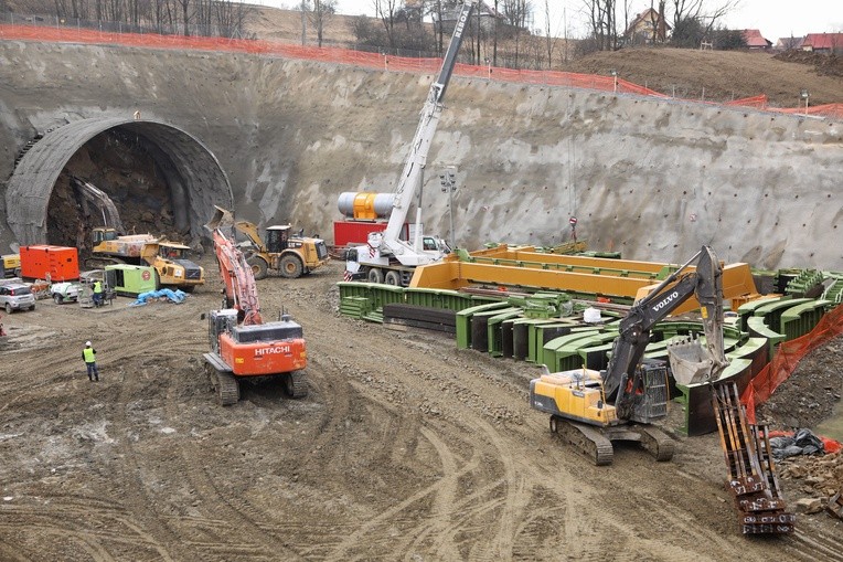 Najdłuższy tunel w Polsce