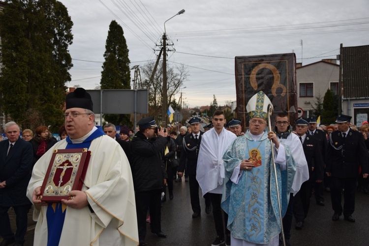 Powitanie ikony MB Częstochowskiej w Iłowie