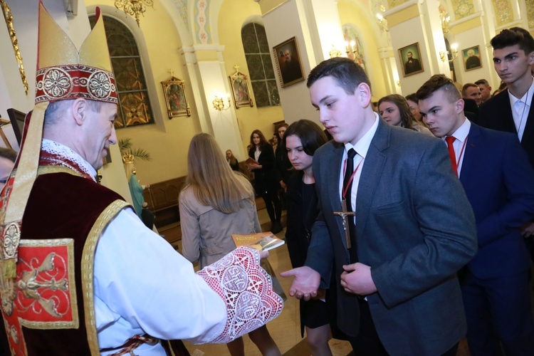 Bierzmowanie w Oleśnie