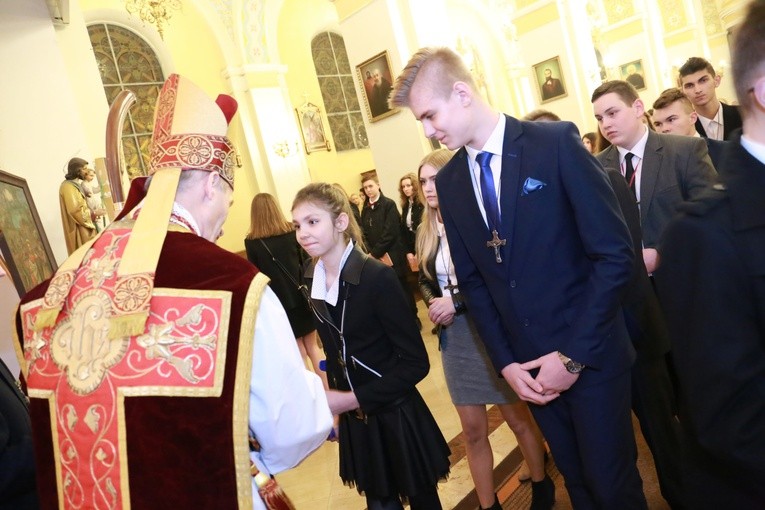 Bierzmowanie w Oleśnie