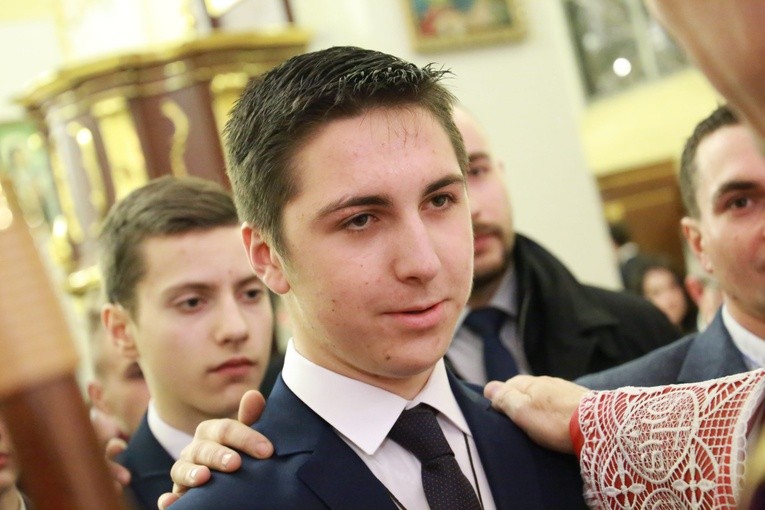 Bierzmowanie w Oleśnie