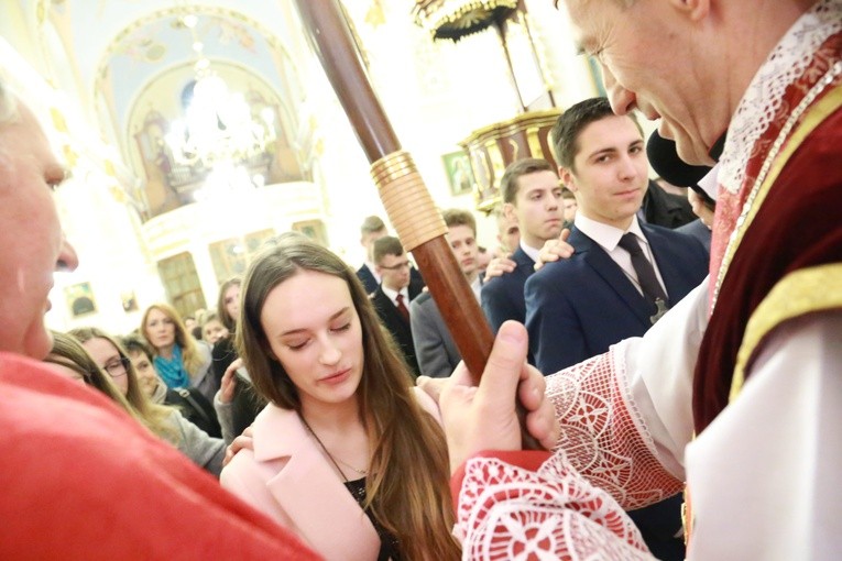 Bierzmowanie w Oleśnie