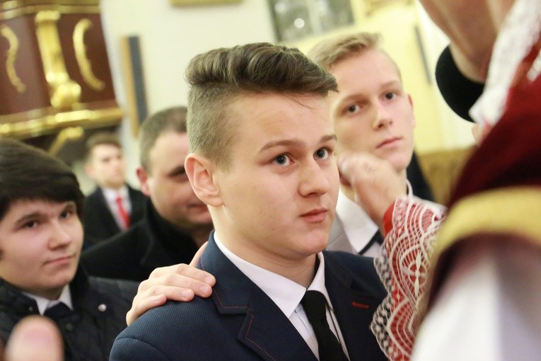 Bierzmowanie w Oleśnie