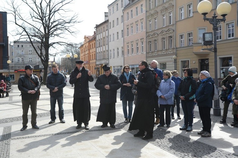 Za św. Jakubem dla życia