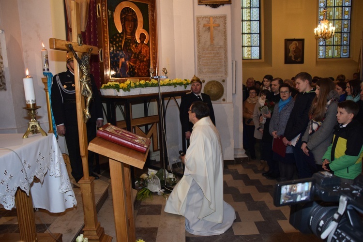 Powitanie ikony MB Częstochowskiej w Słubicach