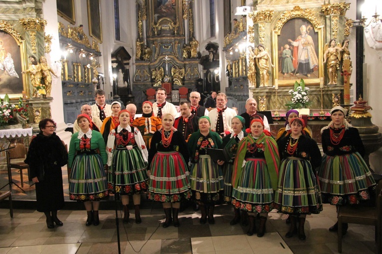 Koncert w bazylice katedralnej w Łowiczu
