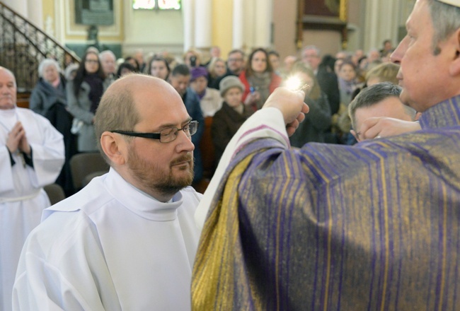 Kolejni nadzwyczajni szafarze Komunii św.