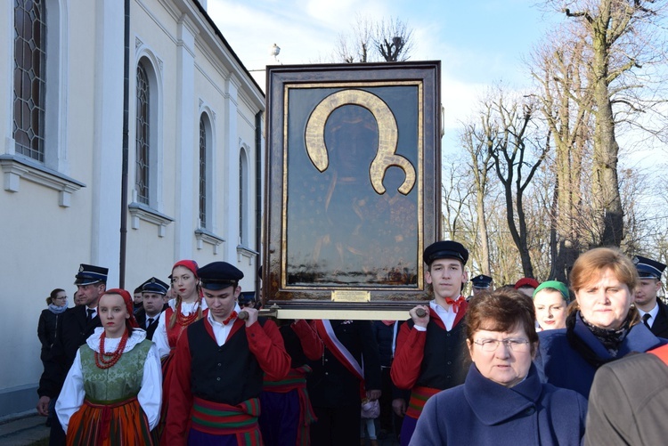 Powitanie ikony MB Częstochowskiej w Sannikach