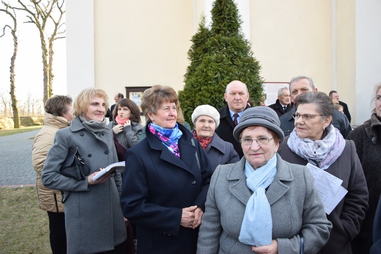 Powitanie ikony MB Częstochowskiej w Sannikach