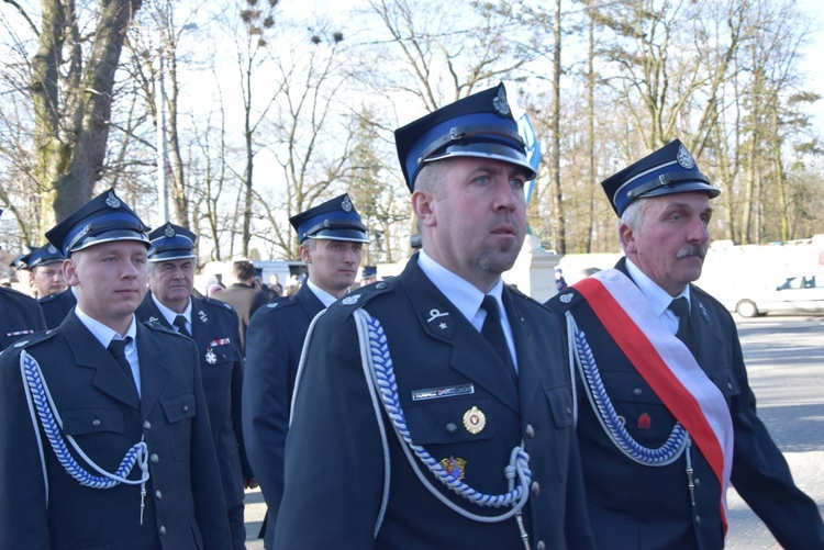 Powitanie ikony MB Częstochowskiej w Sannikach