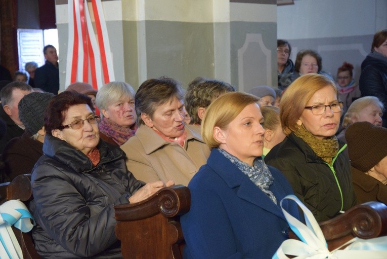 Powitanie ikony MB Częstochowskiej w Sannikach