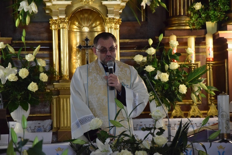 Powitanie ikony MB Częstochowskiej w Sannikach