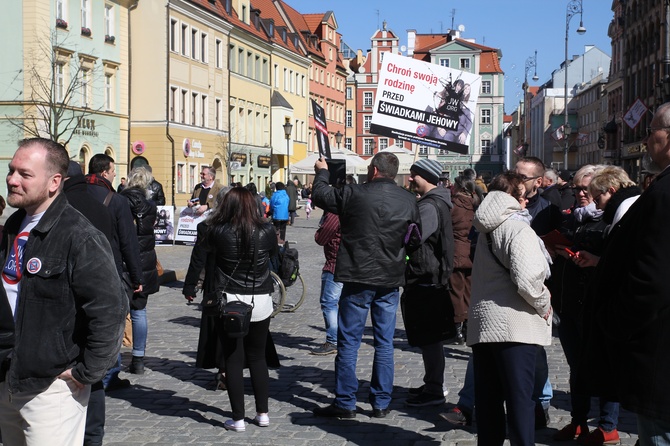 Ogólnopolska manifestacja przeciw szkodliwej ideologii Świadków Jehowy