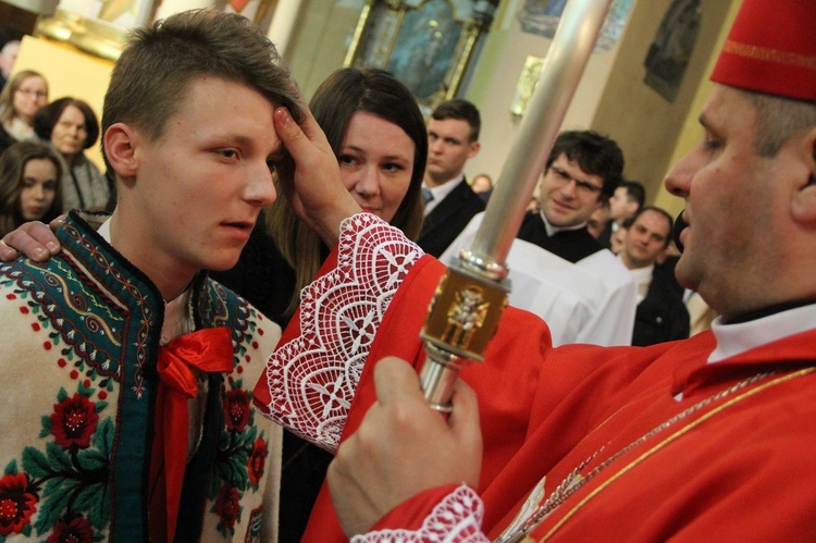 Bierzmowanie w Porąbce Uszewskiej