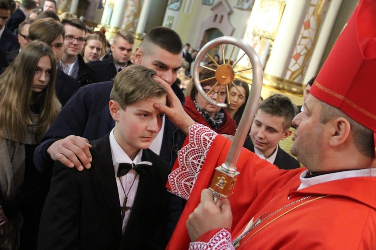 Bierzmowanie w Porąbce Uszewskiej