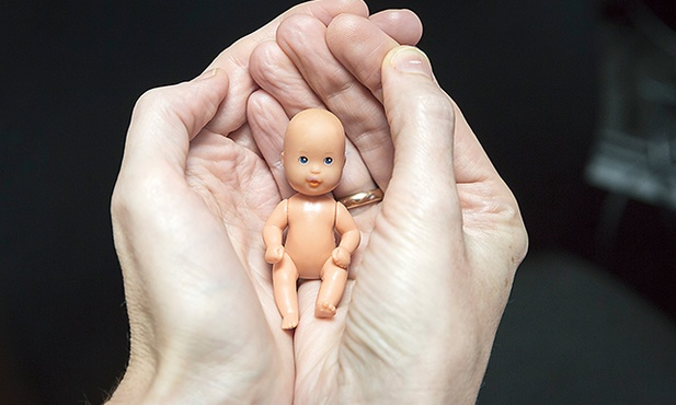 W Dzień Świętości Życia, 25 marca, w wielu parafiach w diecezji setki wiernych podjęło Dzieło Duchowej Adopcji Dziecka Poczętego. Jego owoce są nie do przecenienia. Duchowa adopcja ratuje konkretne dziecko od okrutnej śmierci, a jego rodziców od bolesnej rany odczuwalnej do końca życia