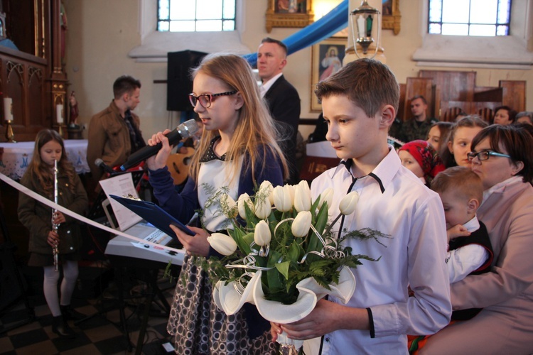 Powitanie ikony MB Częstochowskiej w Pacynie