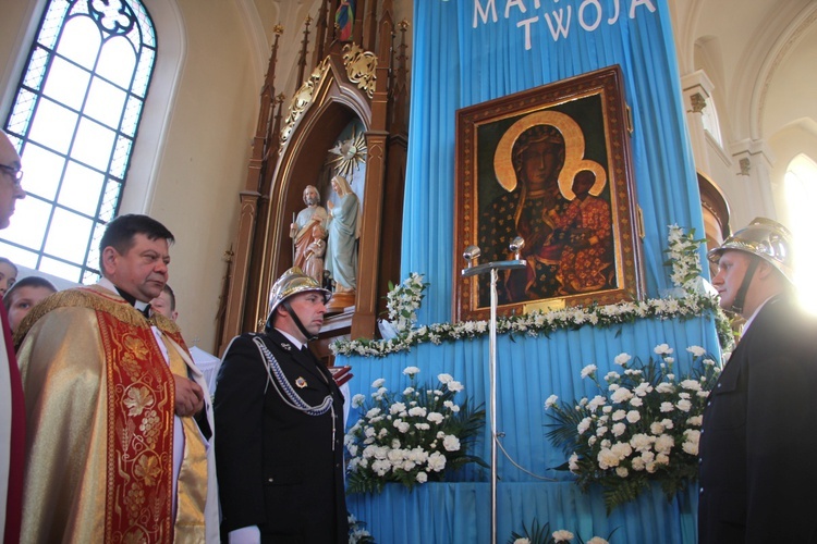 Powitanie ikony MB Częstochowskiej w Pacynie