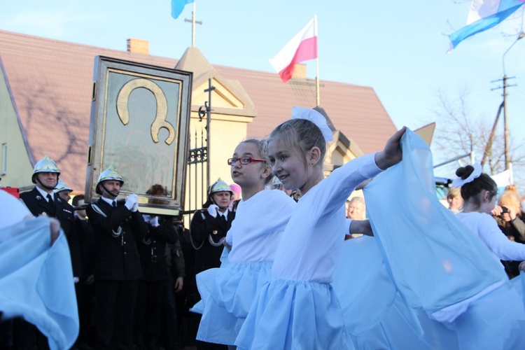 Powitanie ikony MB Częstochowskiej w Pacynie