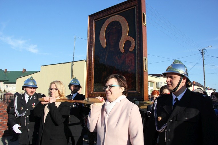 Powitanie ikony MB Częstochowskiej w Pacynie