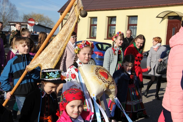 Powitanie ikony MB Częstochowskiej w Pacynie