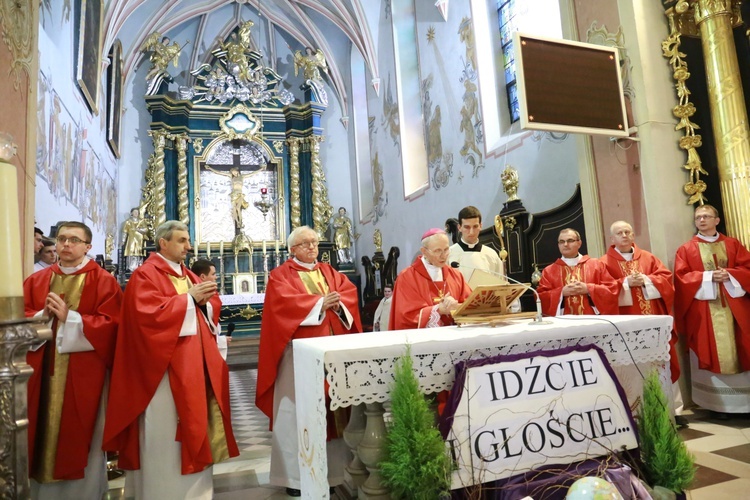 Bierzmowanie w Wojniczu