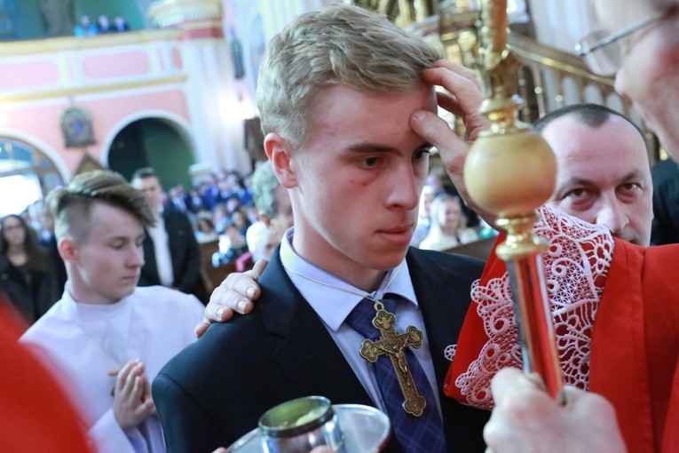 Bierzmowanie w Wierzchosławicach