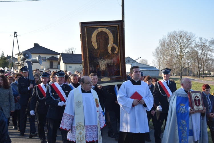 Powitanie ikony MB Częstochowskiej w Osmolinie