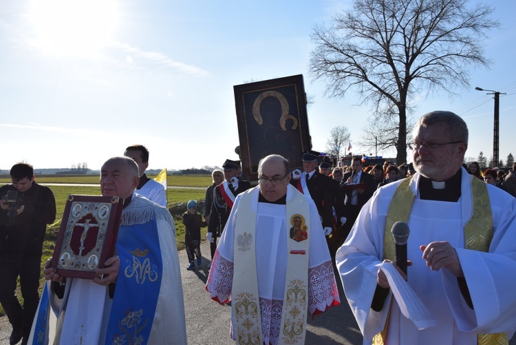 Powitanie ikony MB Częstochowskiej w Osmolinie