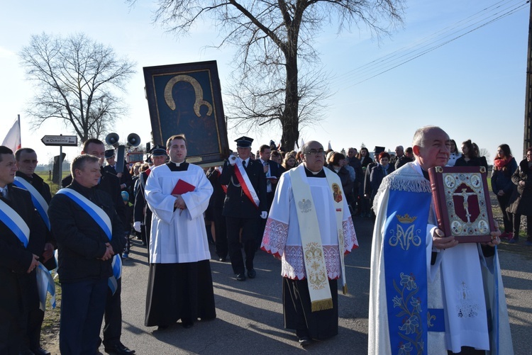 Powitanie ikony MB Częstochowskiej w Osmolinie