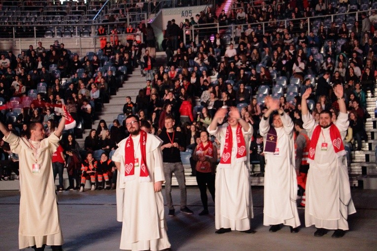 Młodzi i Miłosierdzie 2017 - środa, cz. 1