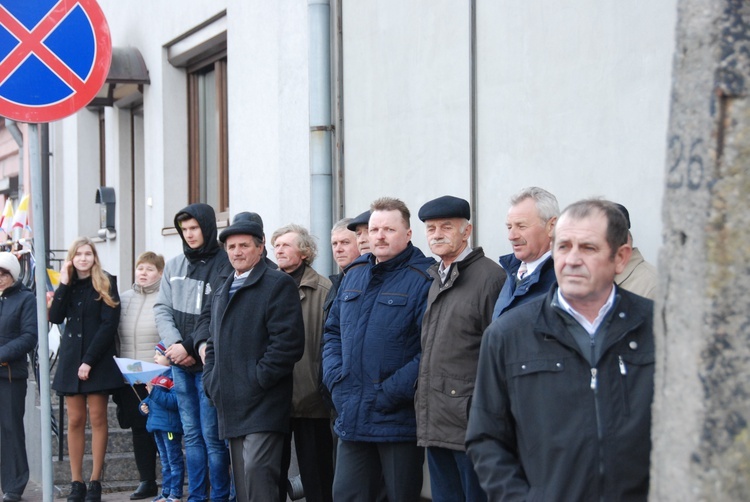 Powitanie ikony MB Częstochowskiej w Kiernozi