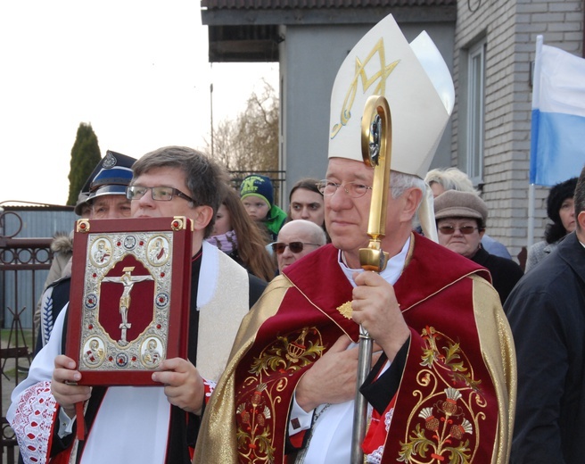 Powitanie ikony MB Częstochowskiej w Kiernozi