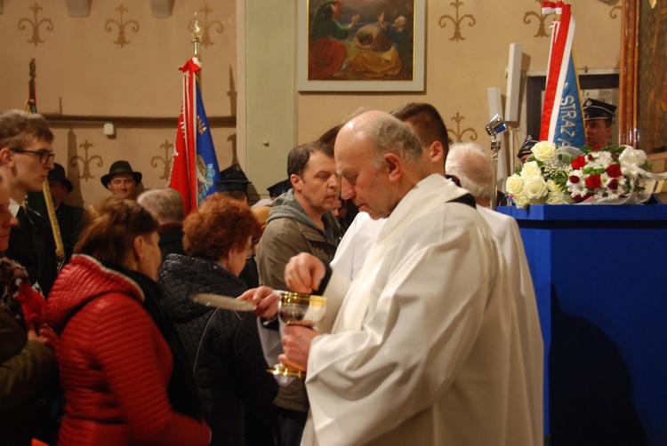 Powitanie ikony MB Częstochowskiej w Kiernozi