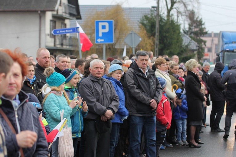 Powitanie ikony MB Częstochowskiej w Kiernozi