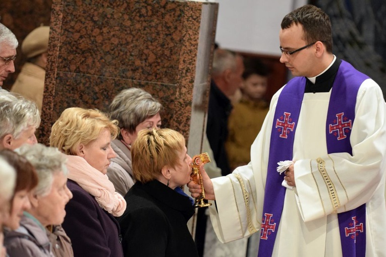 Przyjęcie relikwii franciszkańskich męczenników.