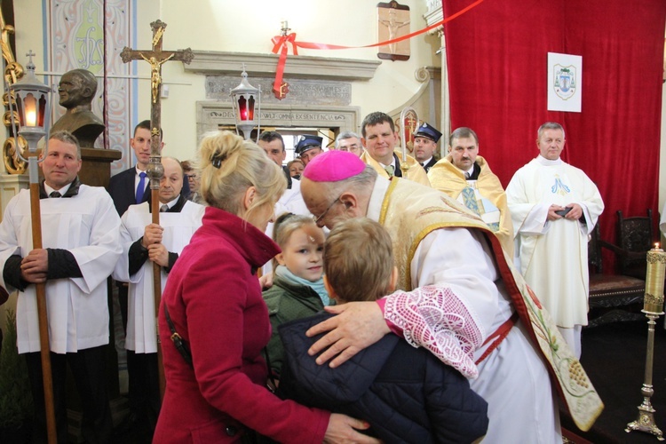 Powitanie ikony MB Częstochowskiej w Luszynie