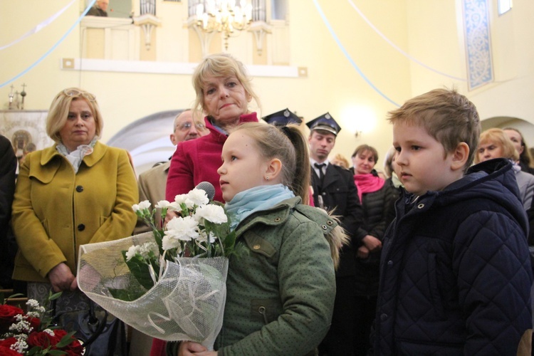 Powitanie ikony MB Częstochowskiej w Luszynie