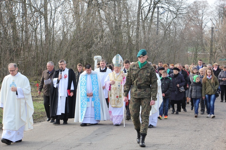 Powitanie ikony MB Częstochowskiej w Luszynie