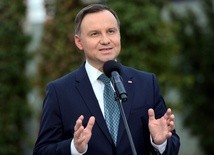 Prezydent spotkał się z szefem MON