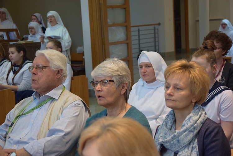 Poświęcenie ikon bł. sióstr w Szymanowie