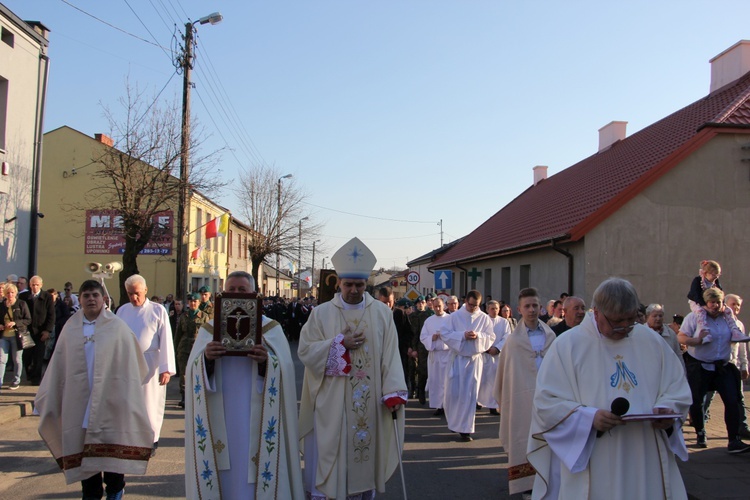 Powitanie ikony MB Częstochowskiej w Żychlinie