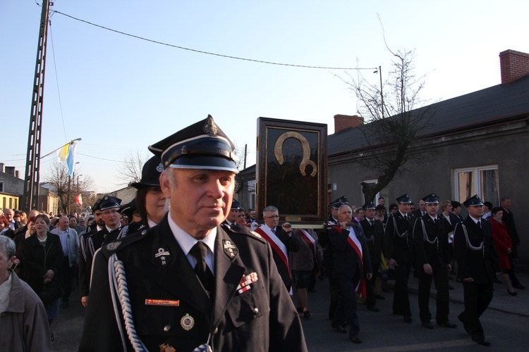 Powitanie ikony MB Częstochowskiej w Żychlinie