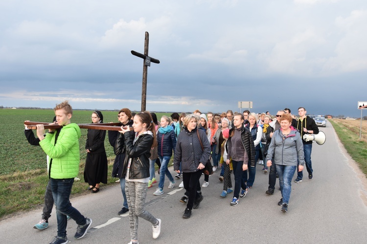 Droga Krzyżowa śladami św. Stanisława Kostki