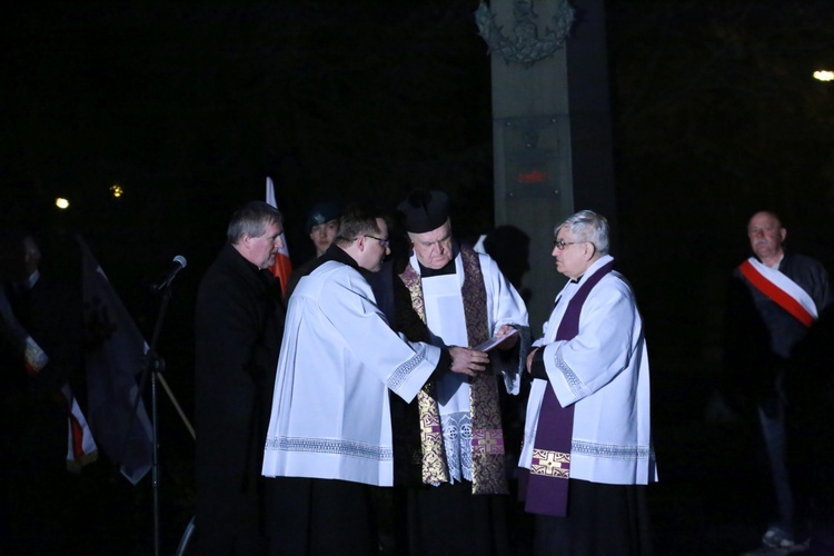 Papieska droga krzyżowa w Dębicy