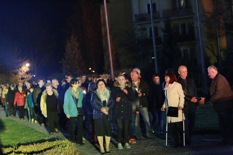 Papieska droga krzyżowa w Dębicy