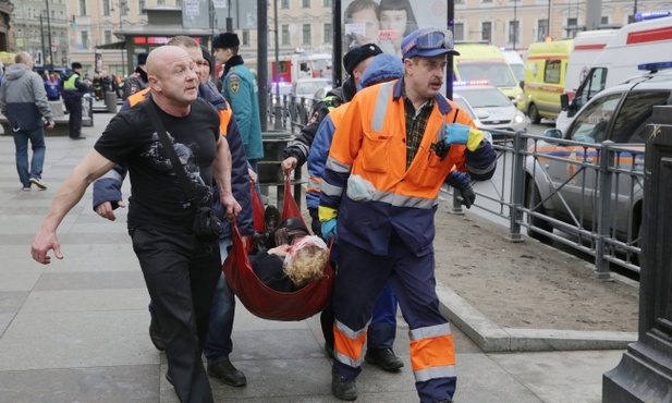 Wybuch w Petersburgu zakwalifikowany przez śledczych jako zamach