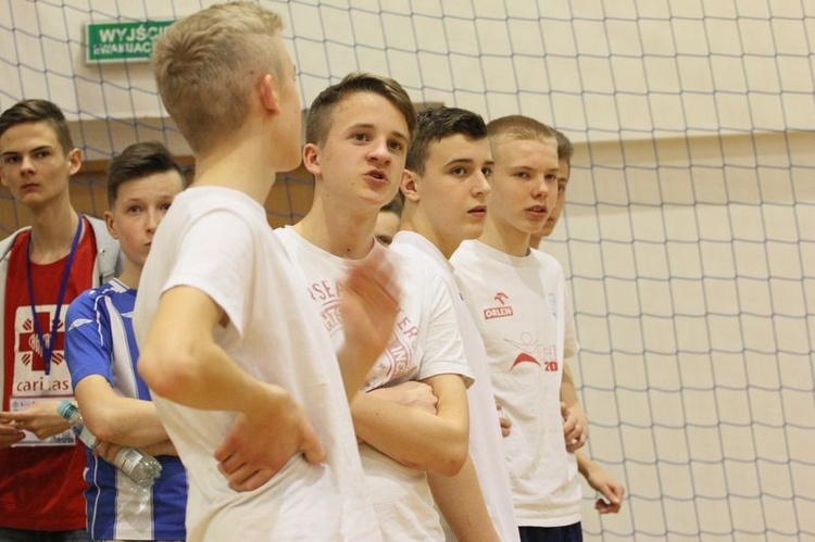 Lektorzy z parafii Trójcy św. podczas mistrzostw LSO w piłkę nożną halową