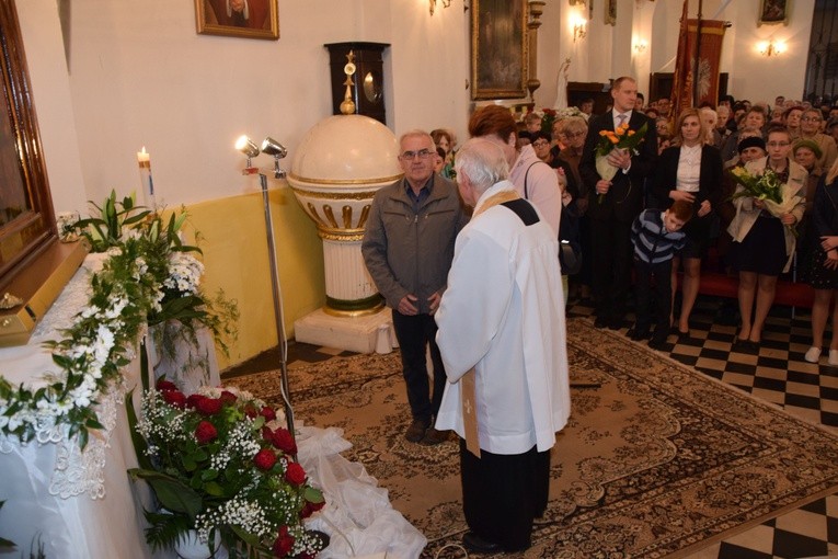 Powitanie ikony MB Częstochowskiej w Trębkach