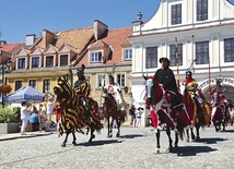 Niepewny jest los rycerskiego lokum.